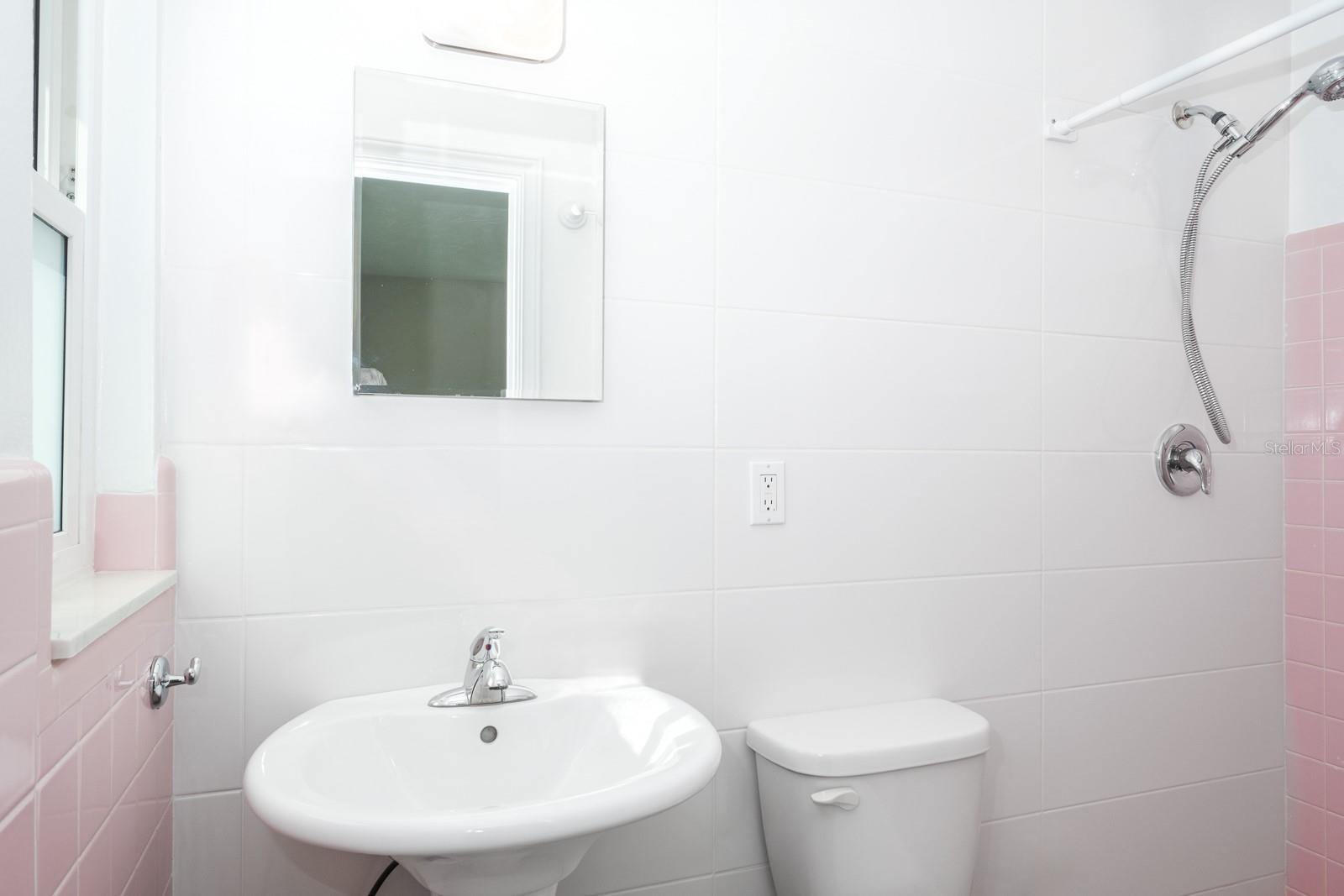 LIDO BEACH 1ST ADD - Residential