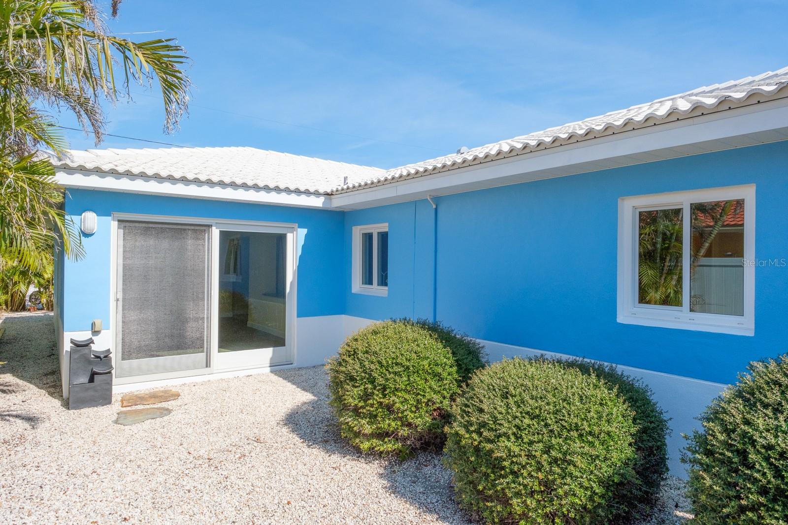 LIDO BEACH 1ST ADD - Residential