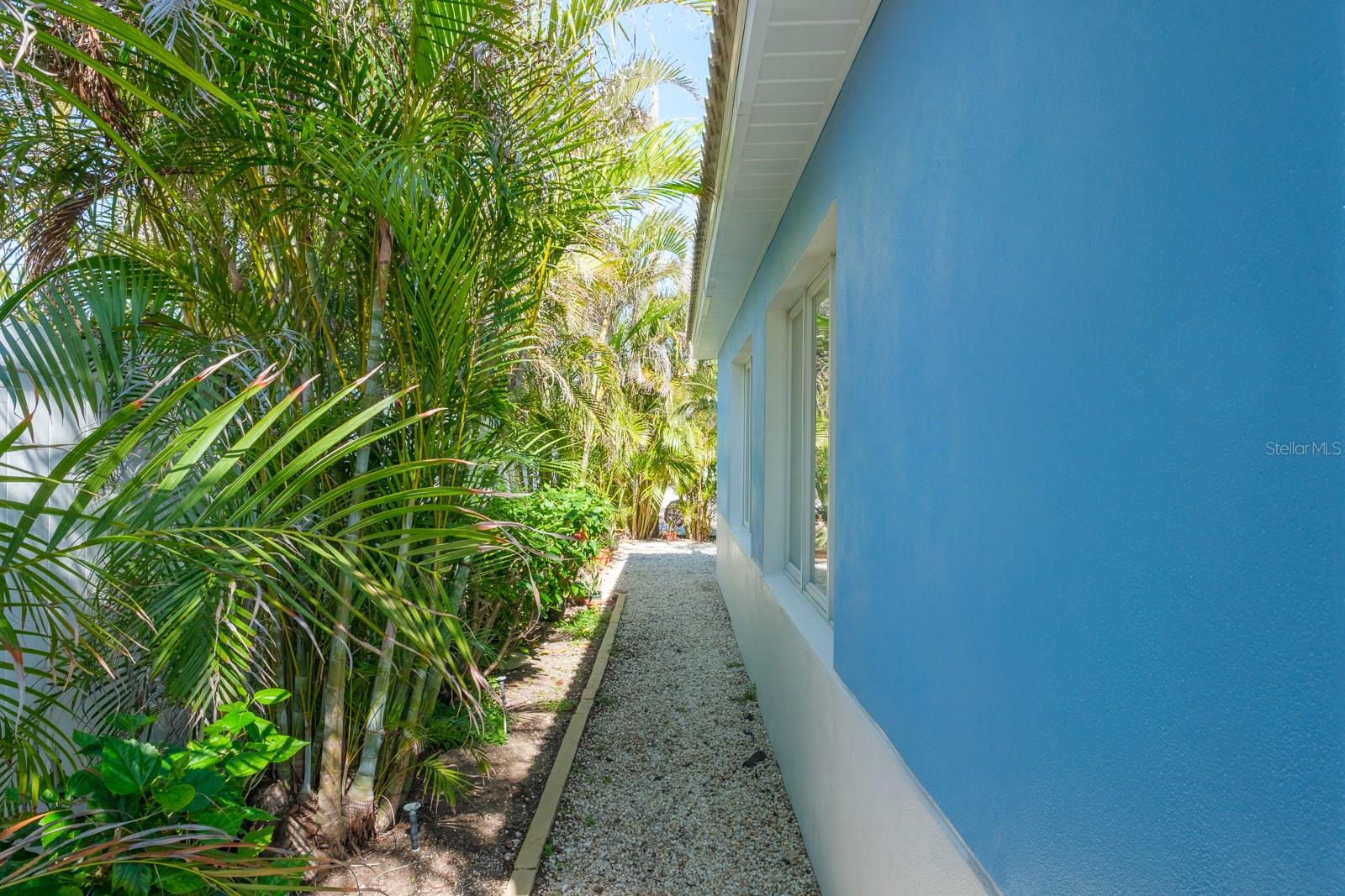 LIDO BEACH 1ST ADD - Residential