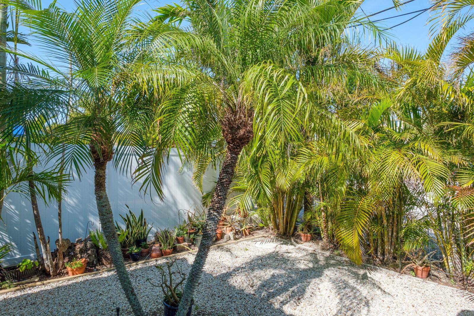 LIDO BEACH 1ST ADD - Residential