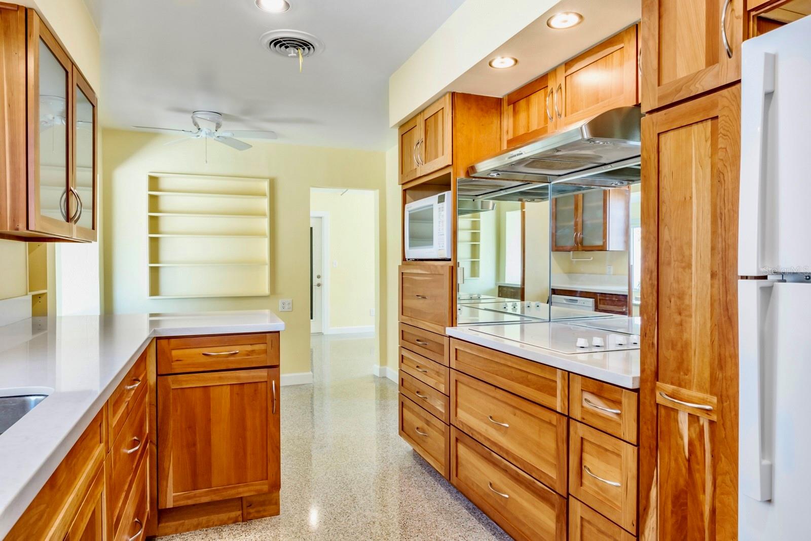 LIDO BEACH 1ST ADD - Residential