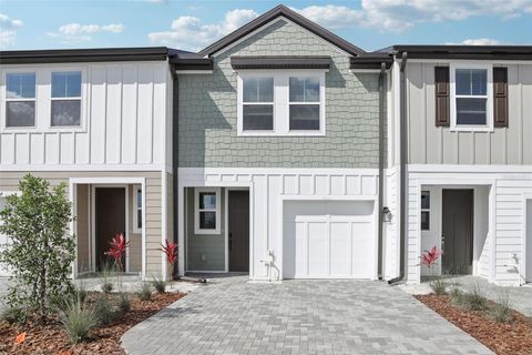 Photo of 7646 Deer Valley Cir, Tampa, FL 33635 (MLS # TB8438722) Photo of 7646 Deer Valley Cir, Tampa, FL 33635 (MLS # TB8438722)