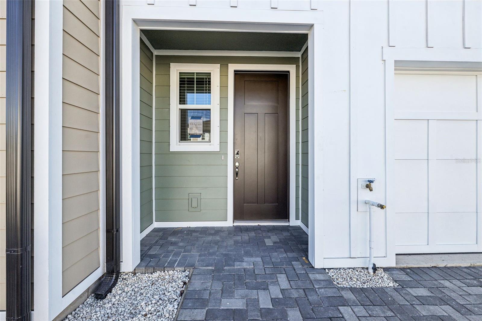 7646 DEER VALLEY CIRCLE