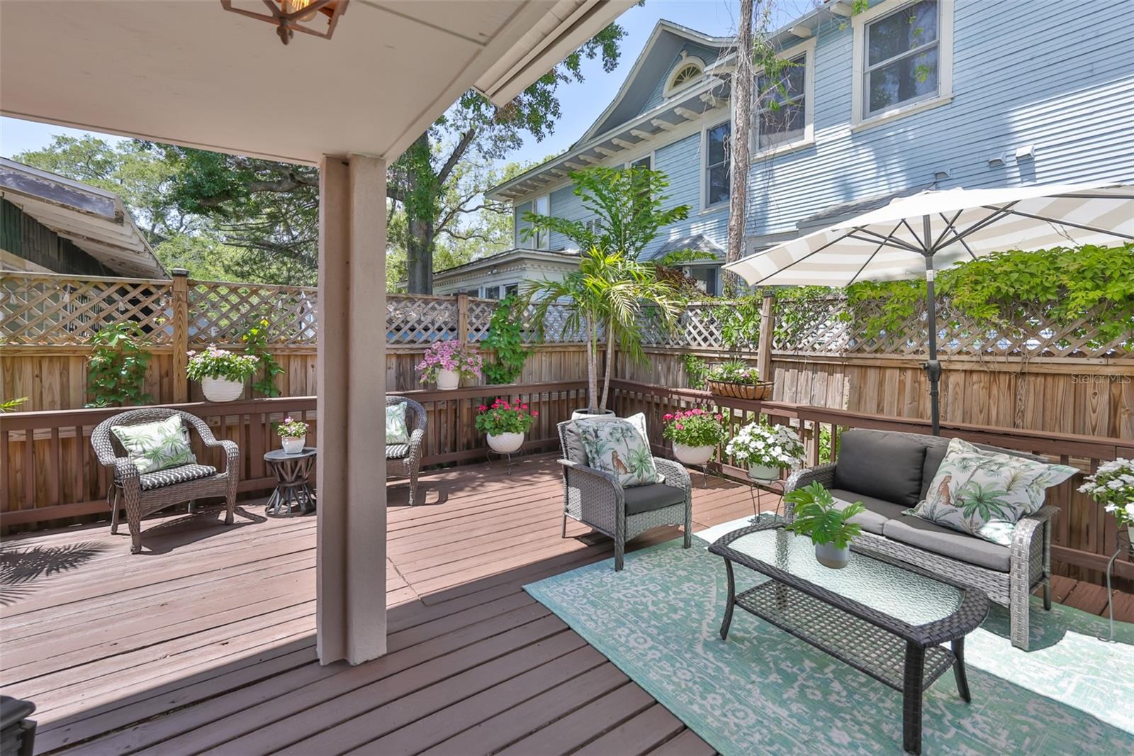 HYDE PARK WEST - Residential