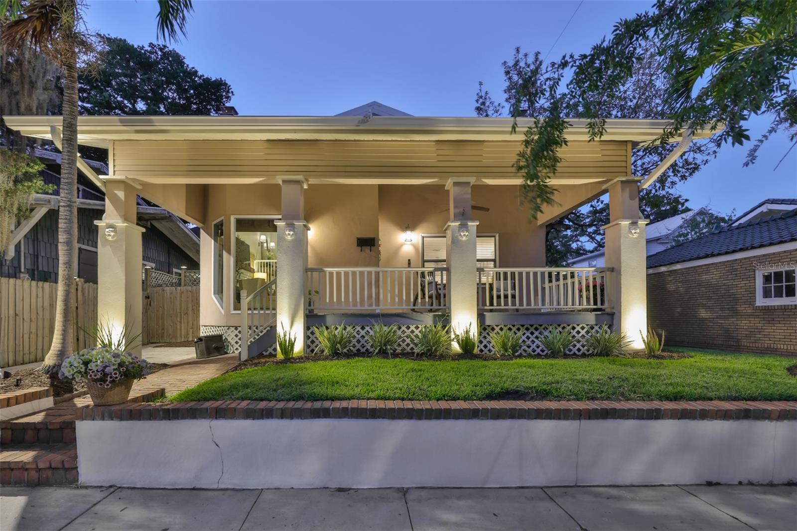 HYDE PARK WEST - Residential