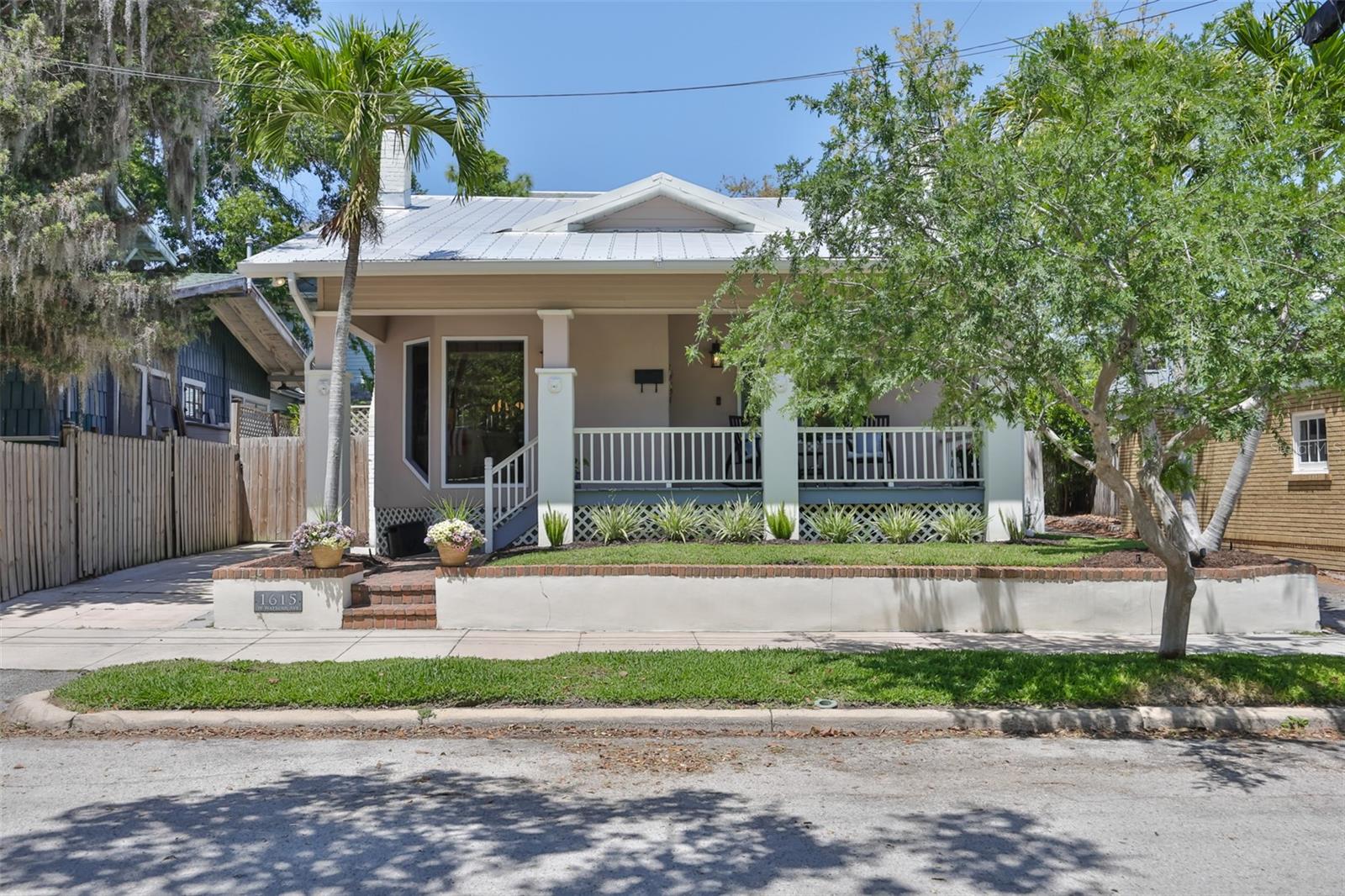 HYDE PARK WEST - Residential
