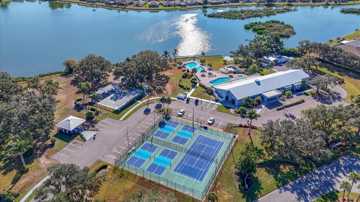 IMPERIAL LAKES ESTATES - Residential