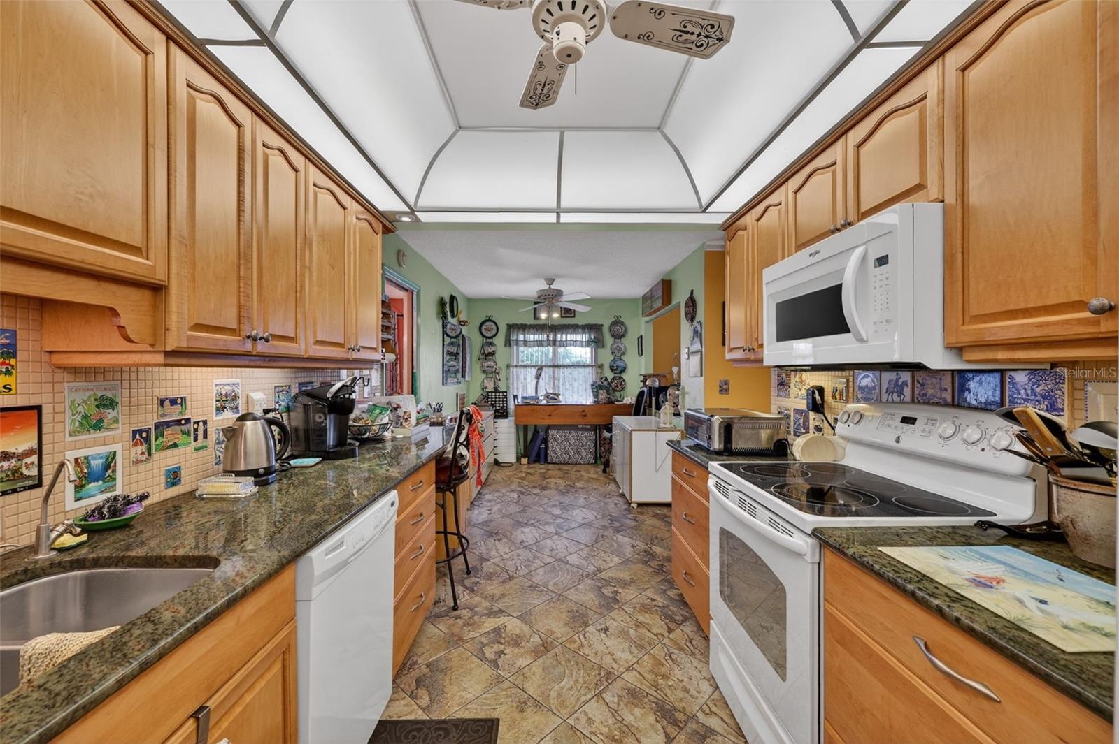 LANCASTER I CONDO - Residential