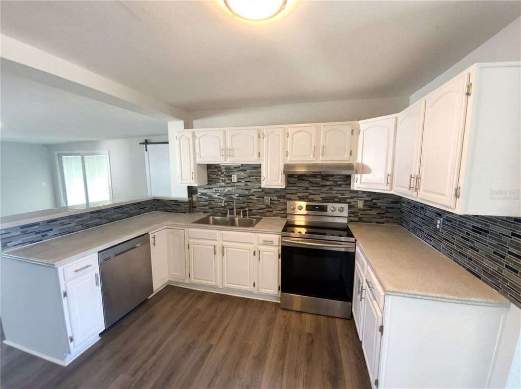 Photo of 6955 80th Avenue N, Pinellas Park, FL 33781 (MLS # O6378401)