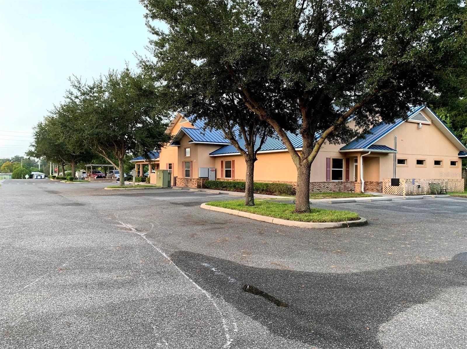 3300 N HIGHWAY 19A