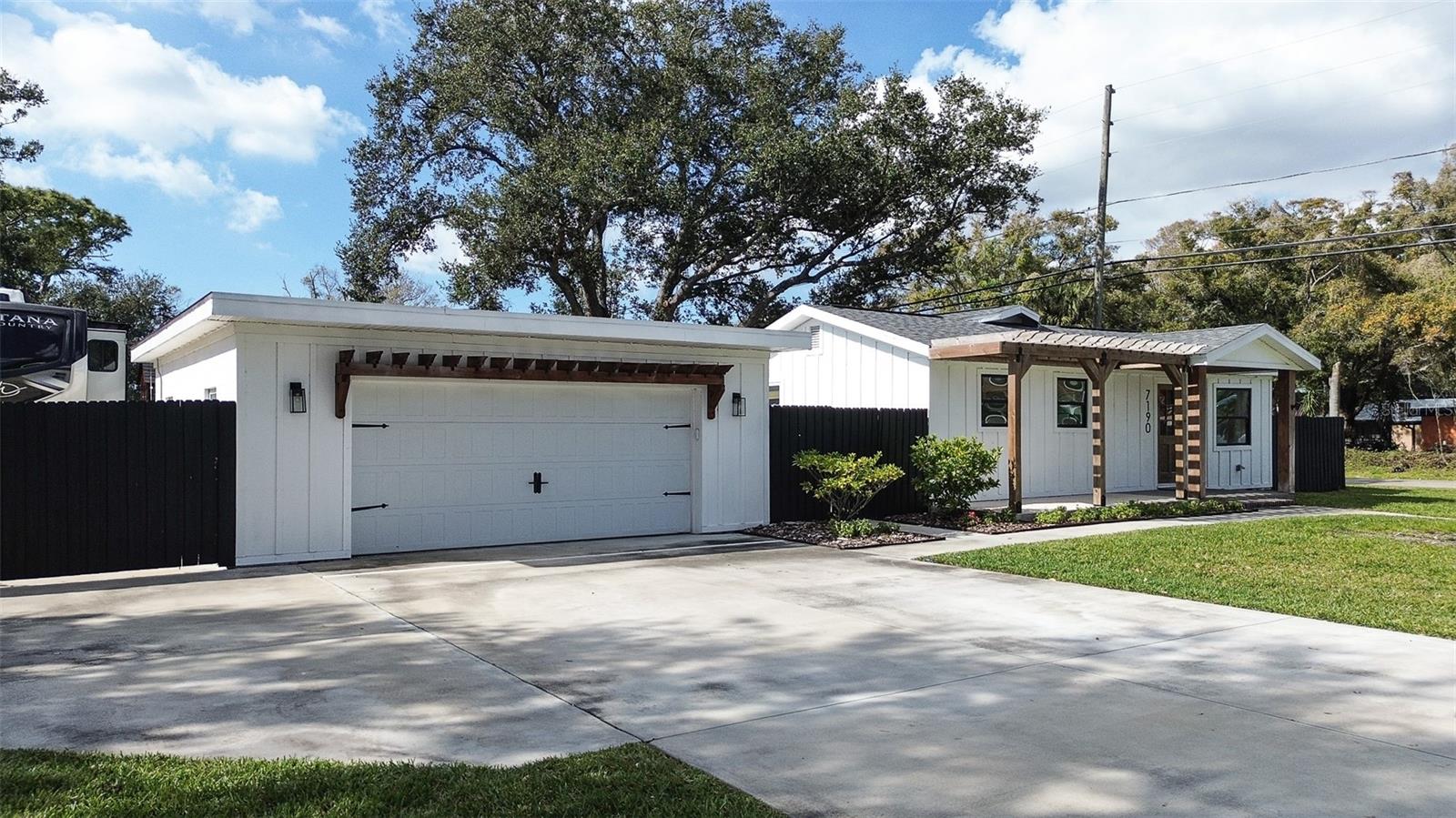 PINELLAS PARK 1ST ADD - Residential