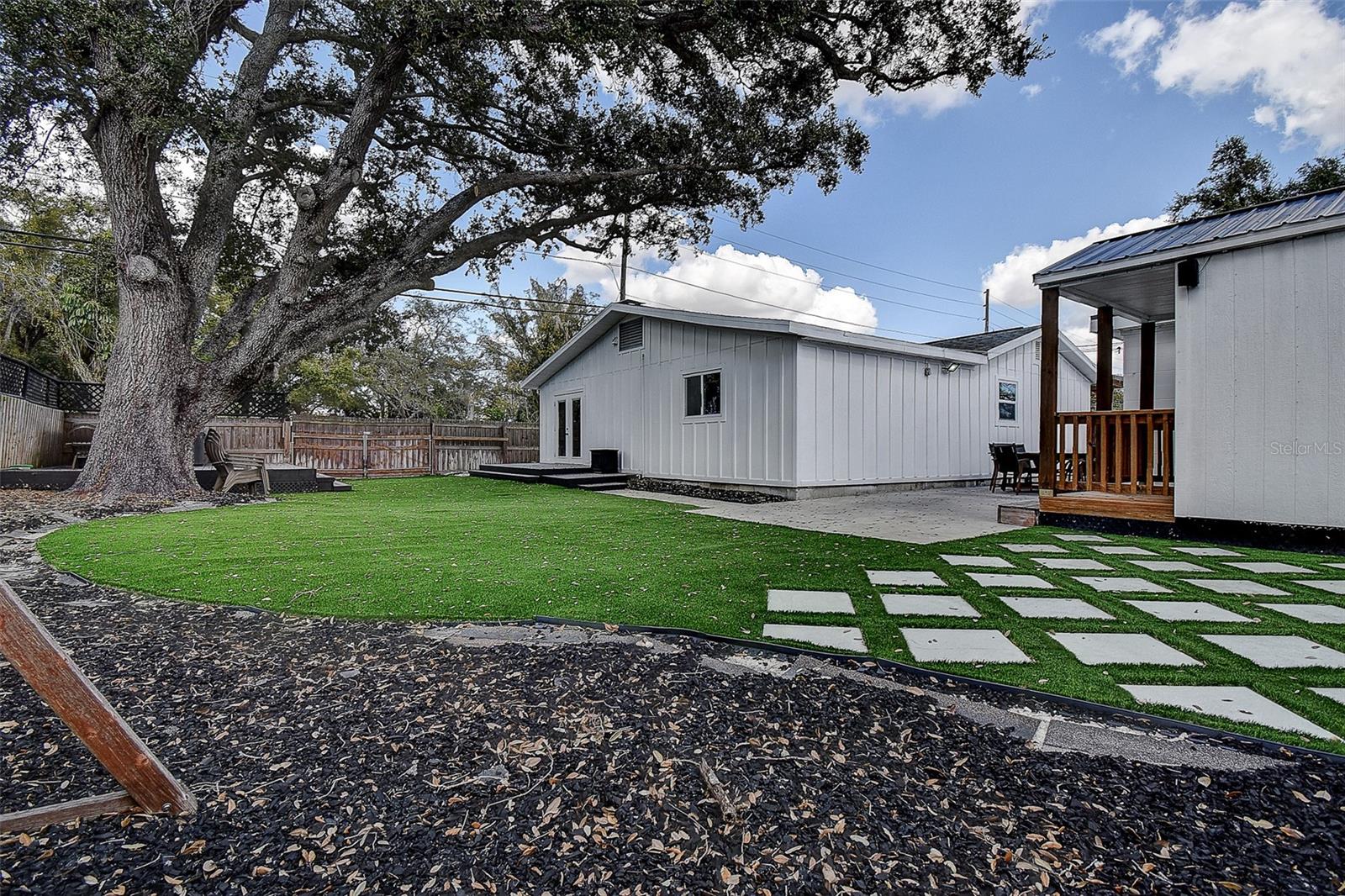 PINELLAS PARK 1ST ADD - Residential