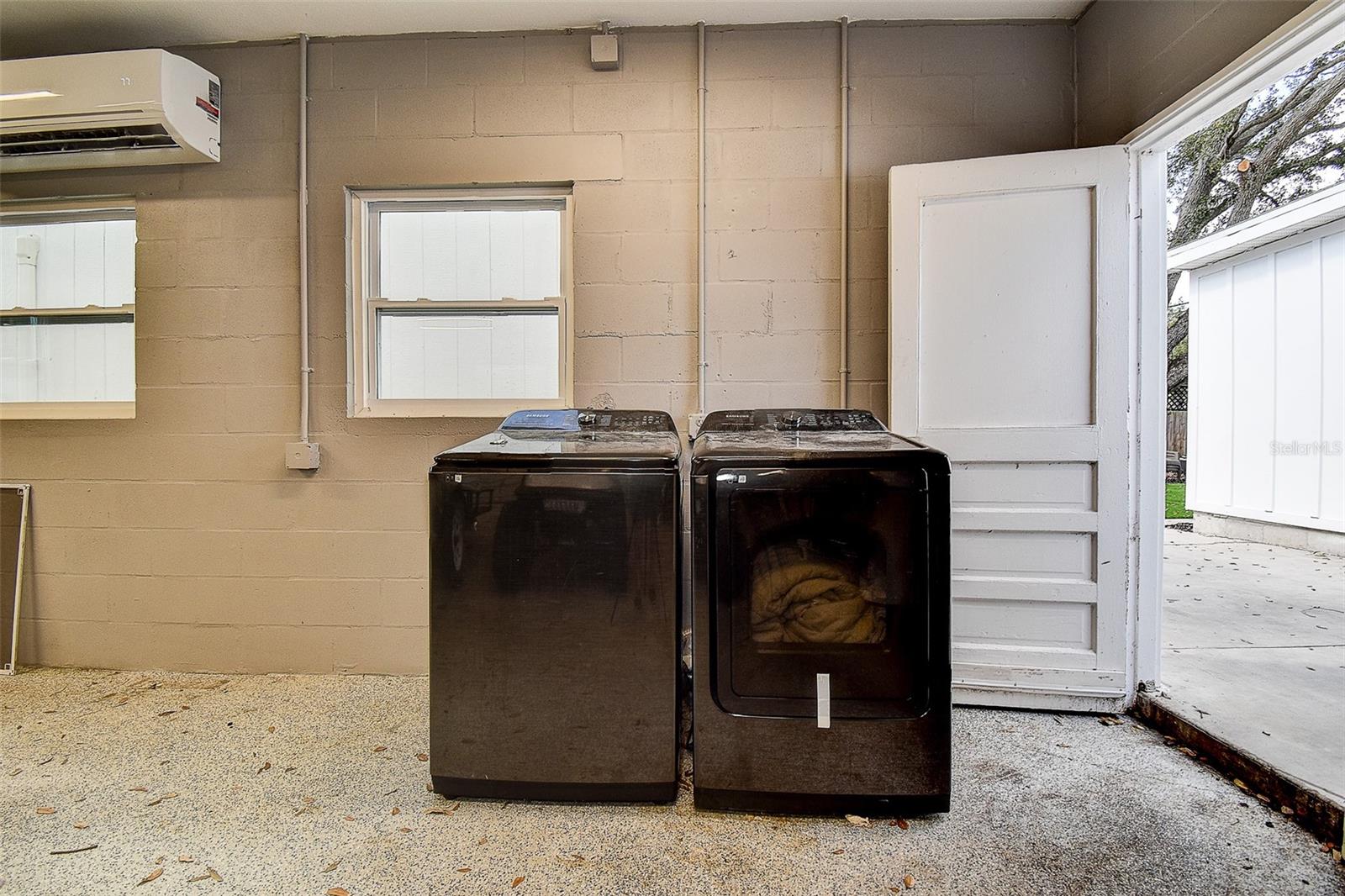 PINELLAS PARK 1ST ADD - Residential