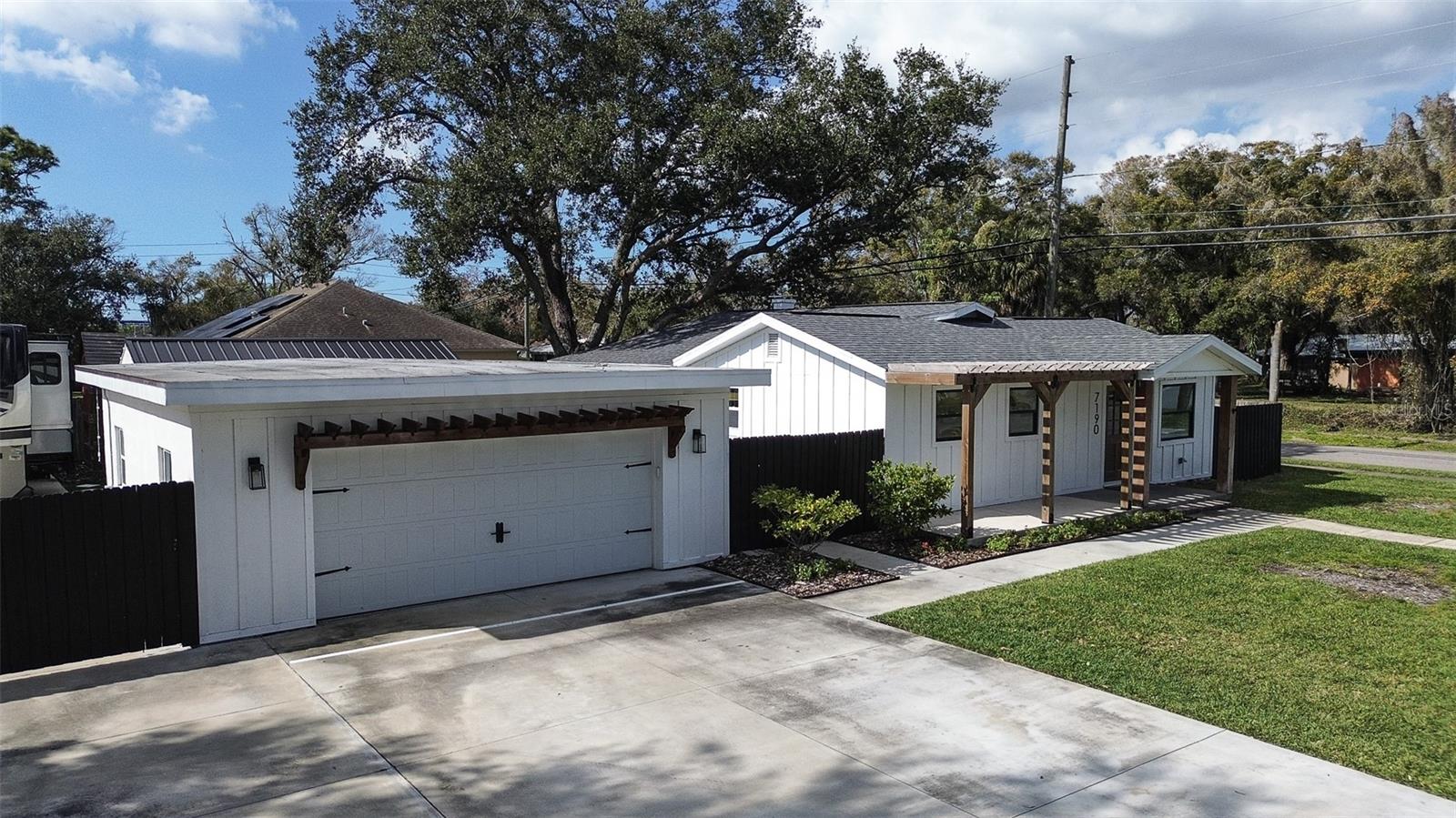 PINELLAS PARK 1ST ADD - Residential