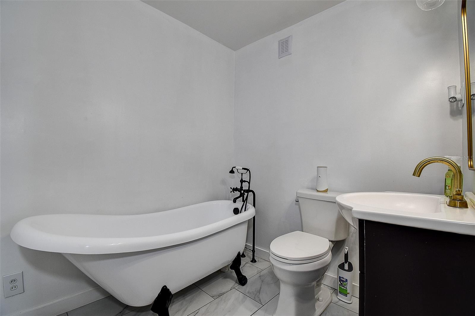 PINELLAS PARK 1ST ADD - Residential