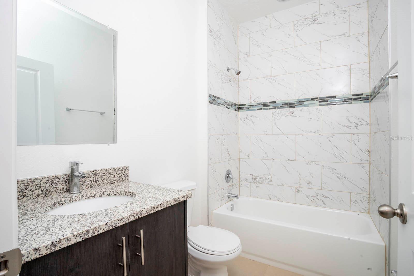 MARION OAKS UN SEVEN - Residential