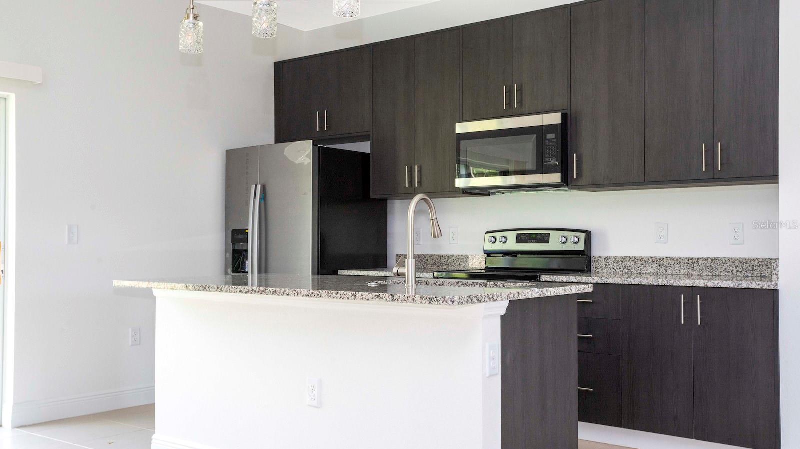 MARION OAKS UN SEVEN - Residential