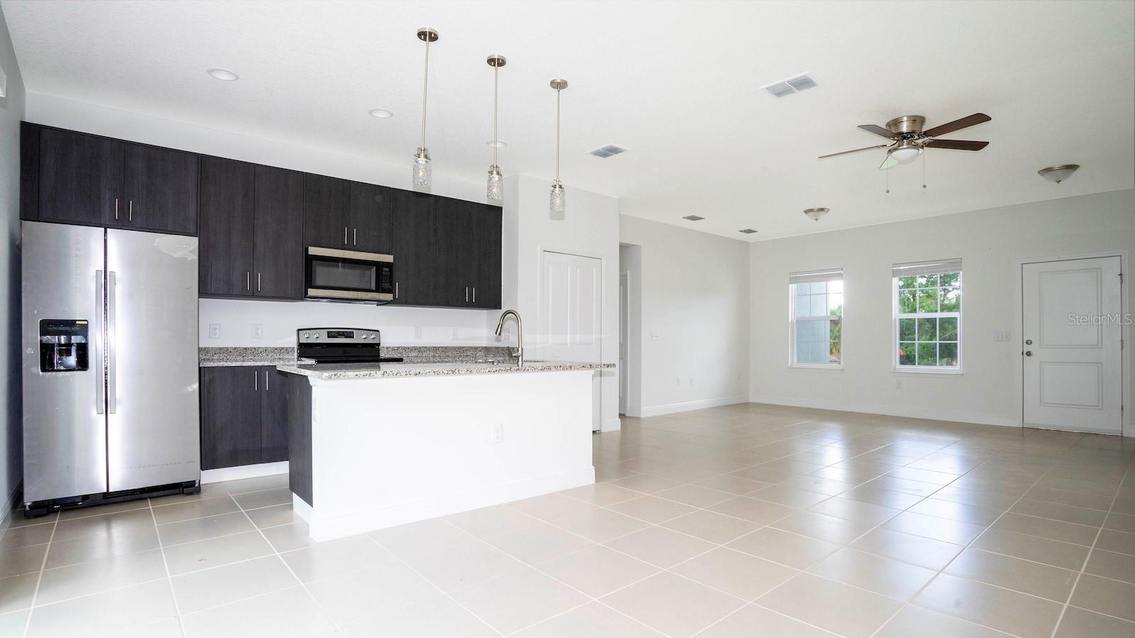 MARION OAKS UN SEVEN - Residential