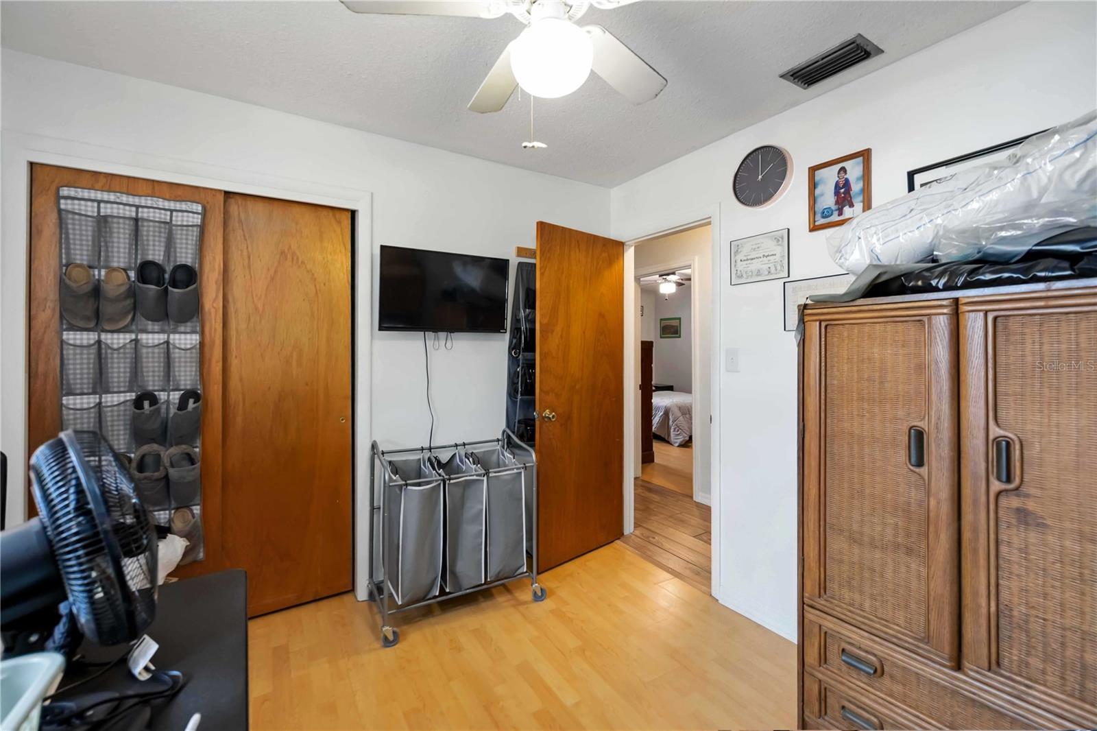 BAYSHORE GARDENS SEC 11 - Residential