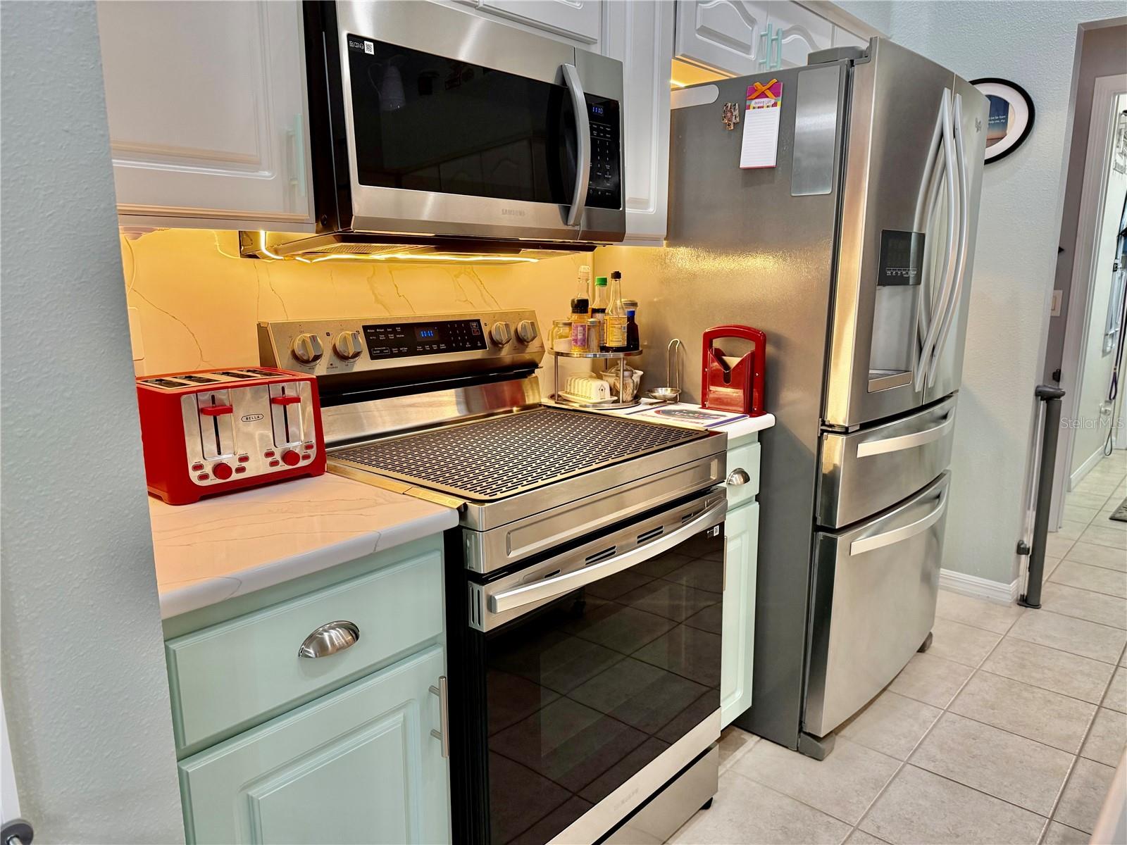 PINE RIDGE - Residential