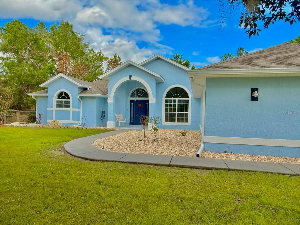 Photo of 5263 W Yuma Lane, Beverly Hills, FL 34465 (MLS # OM716703)