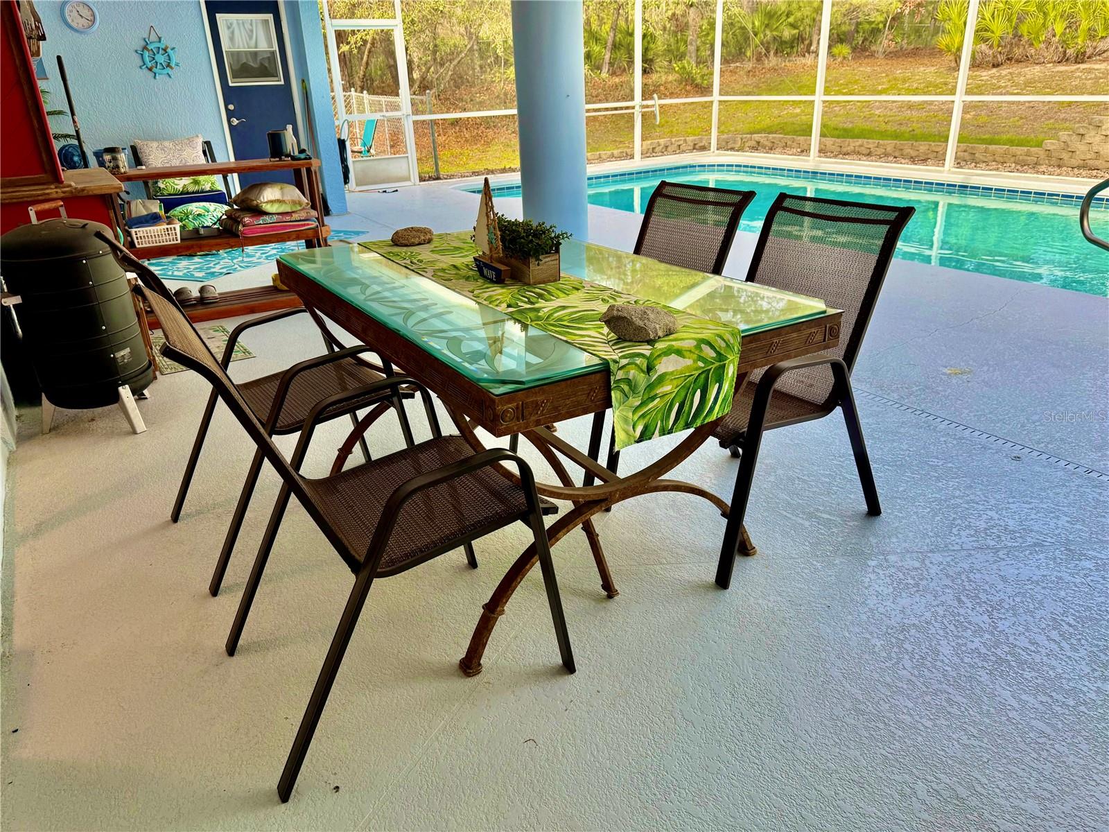 PINE RIDGE - Residential