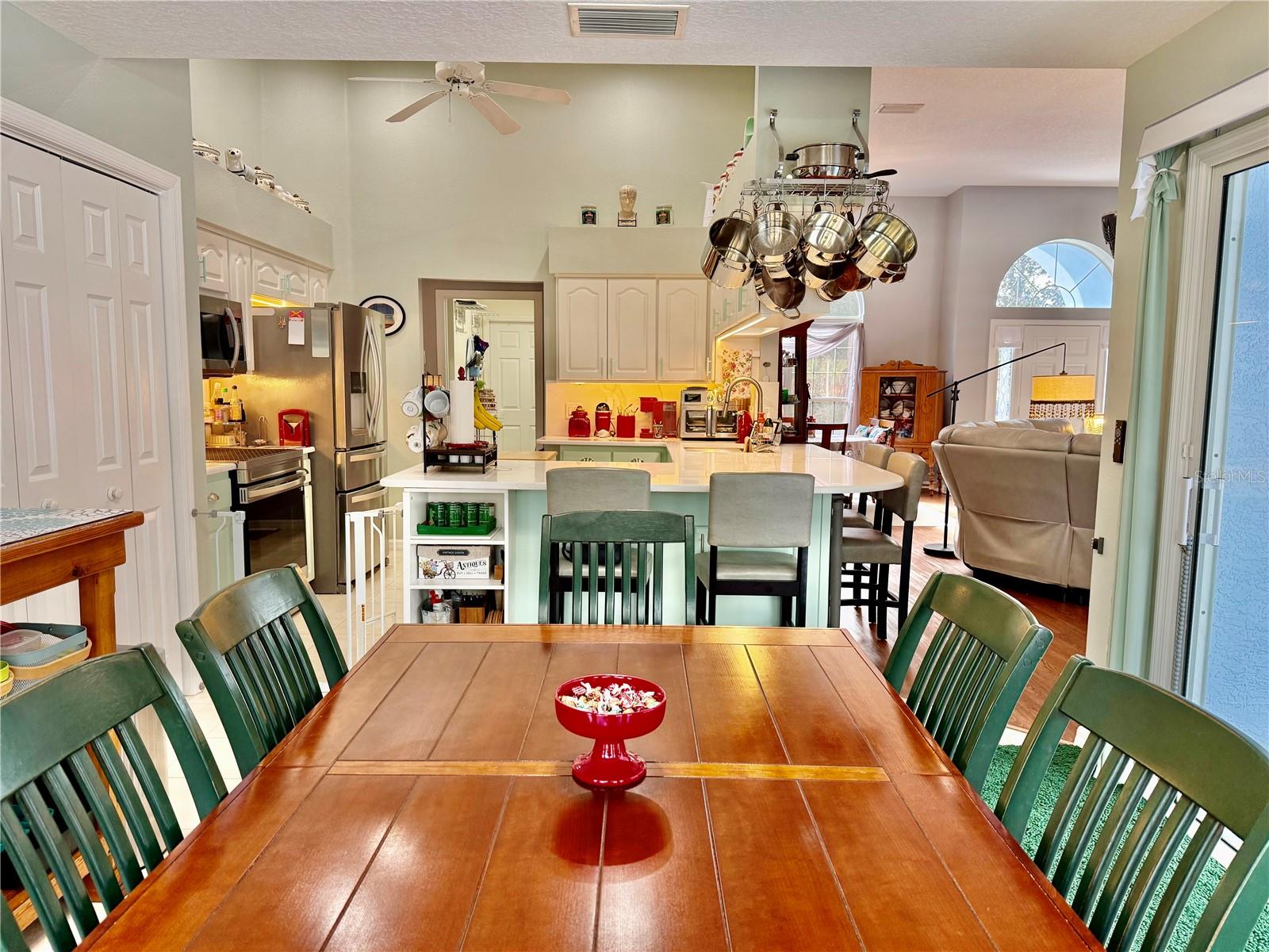 PINE RIDGE - Residential