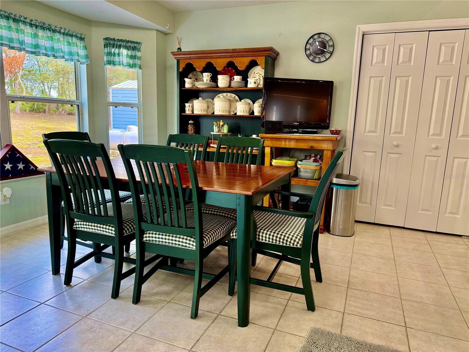 PINE RIDGE - Residential