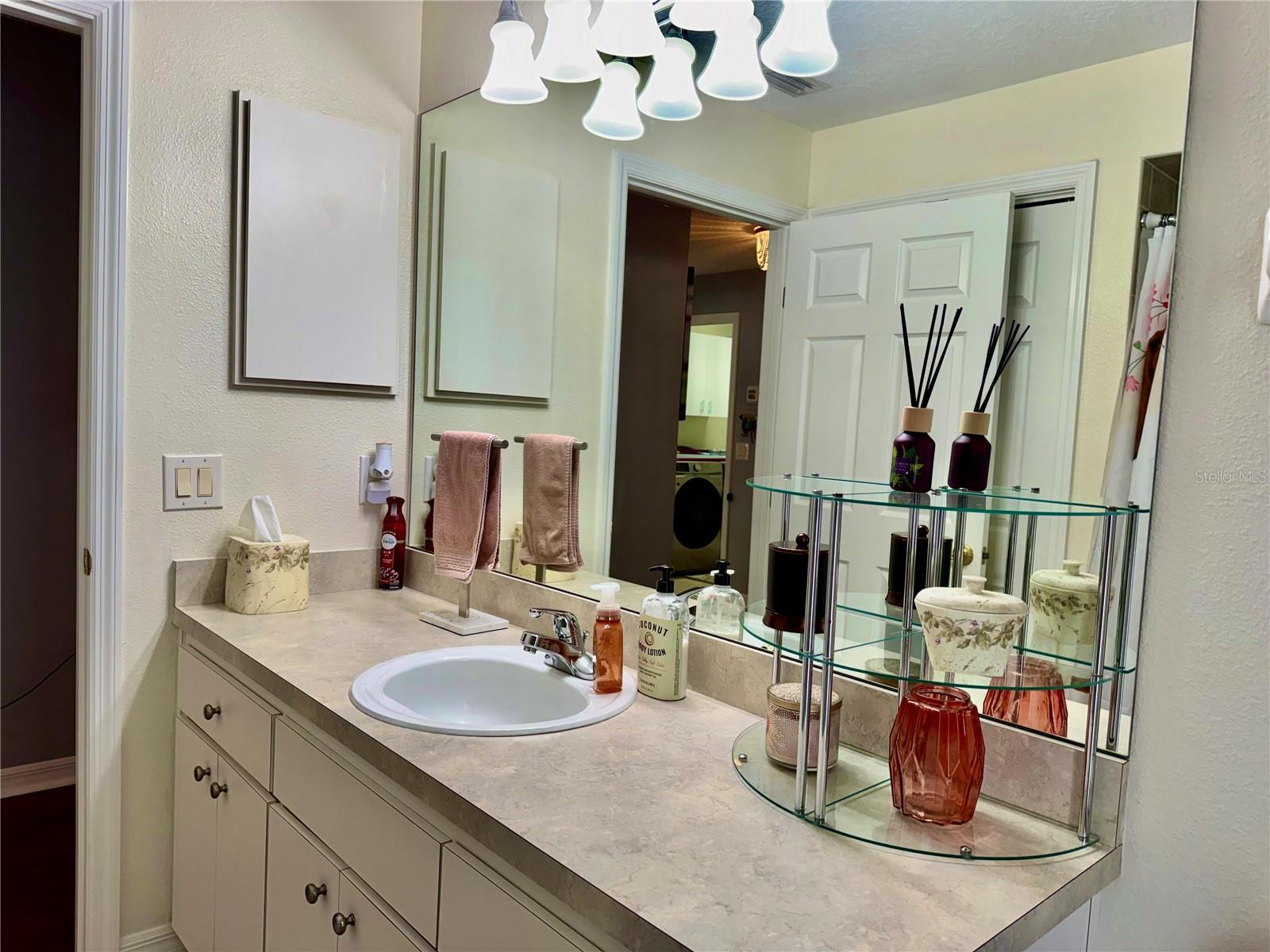 PINE RIDGE - Residential