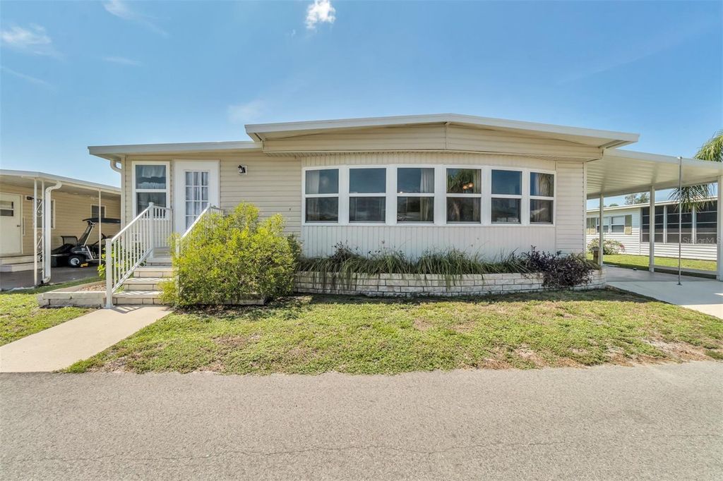 Photo of 102 DEL RIO DRIVE, PALMETTO, FL 34221 (MLS # A4580564)