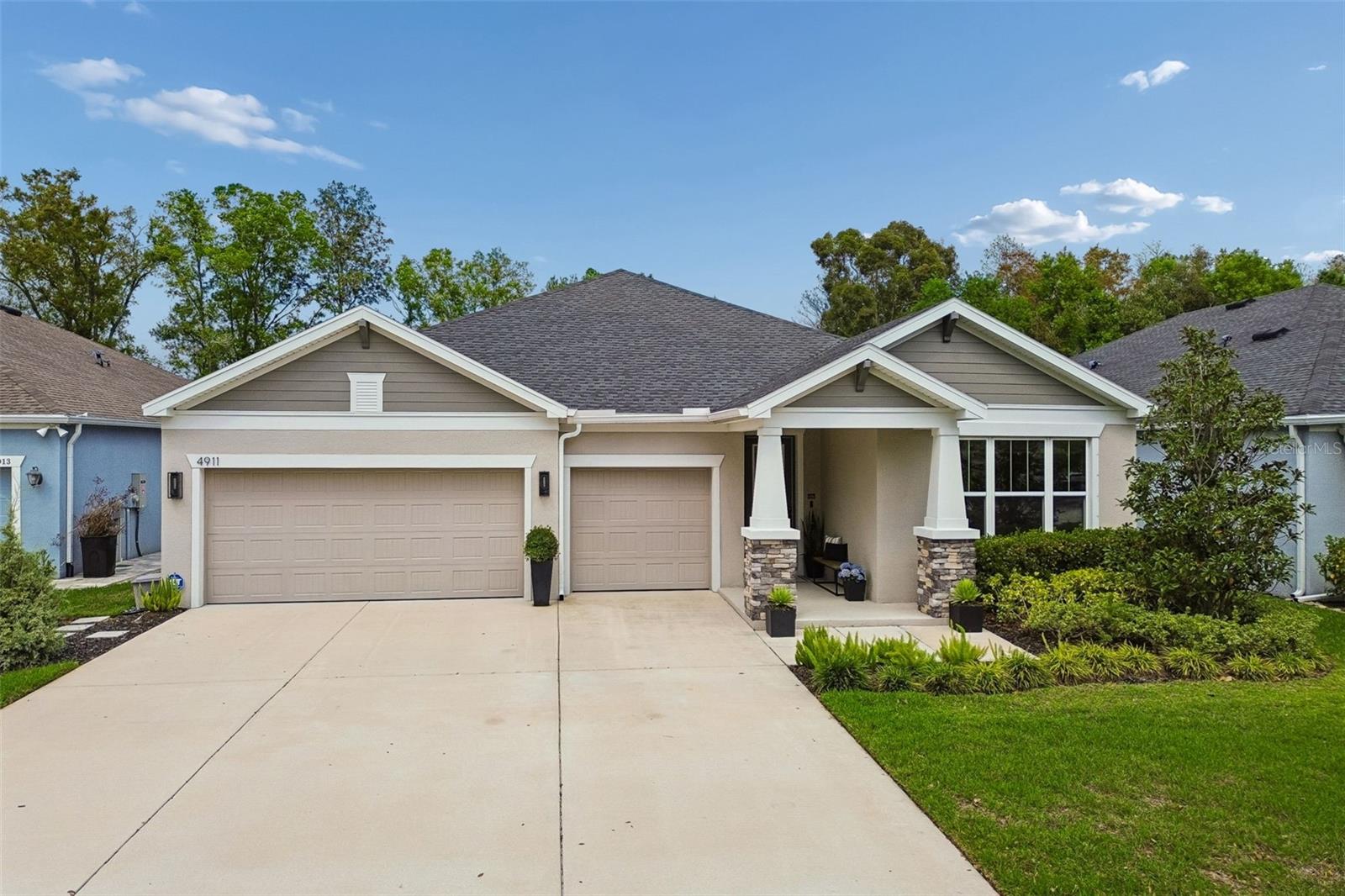 LAKESHORE OAKS SUB - Residential