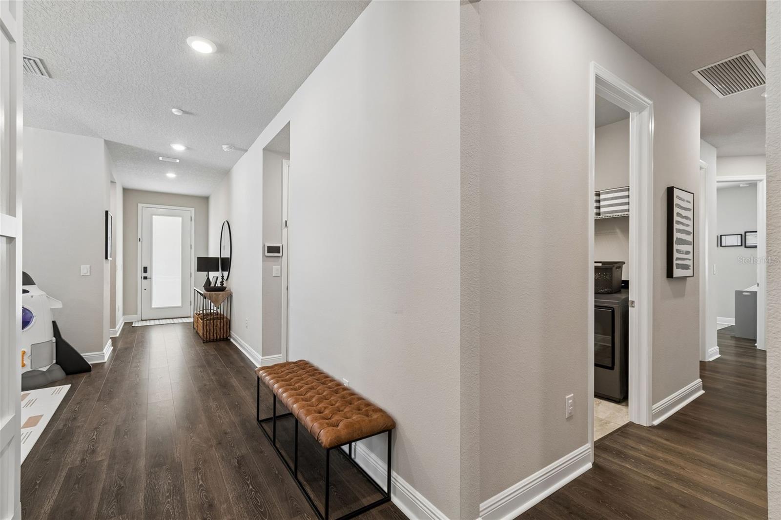 LAKESHORE OAKS SUB - Residential