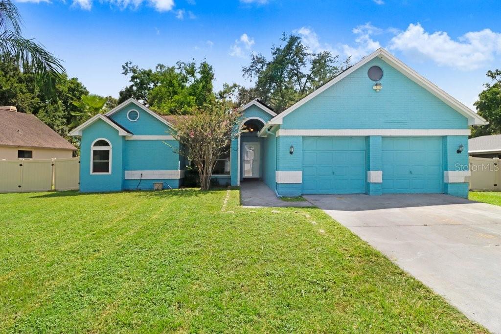 Welcome to this charming 3-bedroom, 2-bathroom pool home located in Lutz, Florida. This home provides a perfect combination of functionality, comfort, and Florida lifestyle living. The bold exterior and manicured lawn create eye-catching curb appeal, while the interior welcomes you with an open layout and plenty of natural light throughout the main living spaces.
The kitchen features granite countertops, solid wood cabinetry, and matching appliances, ideal for everyday living and entertaining. A cozy dining nook with bay windows overlooks the backyard, adding warmth and charm to your morning meals. The spacious primary suite includes a walk-in closet and an updated en-suite bathroom with dual vanities and a beautifully tiled walk-in shower. Two additional bedrooms offer flexibility for family, guests, or office space.
Step outside to your private screened-in lanai and enjoy the sparkling in-ground pool—perfect for cooling off or entertaining year-round. The fully fenced backyard includes a matching shed for extra storage and space to garden. Additional highlights include solar panels for energy efficiency and reduced utility costs.
Don’t miss your chance to make this wonderful home yours—schedule a showing today!