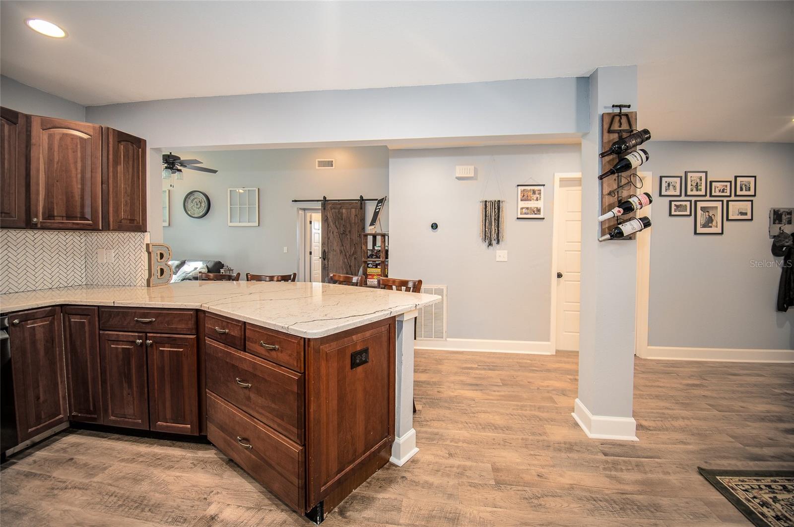 LIBERTY HILL - Residential