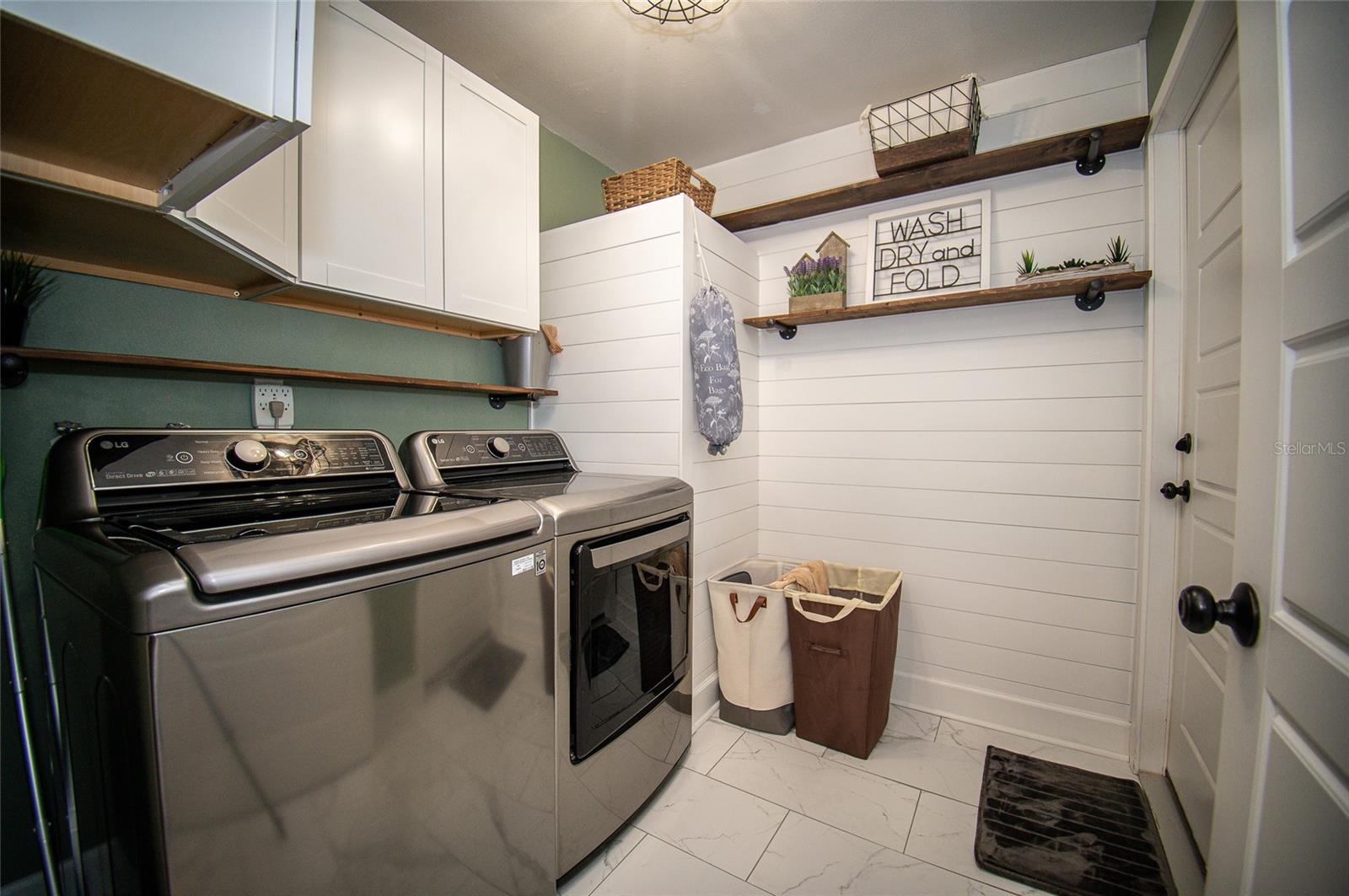 LIBERTY HILL - Residential