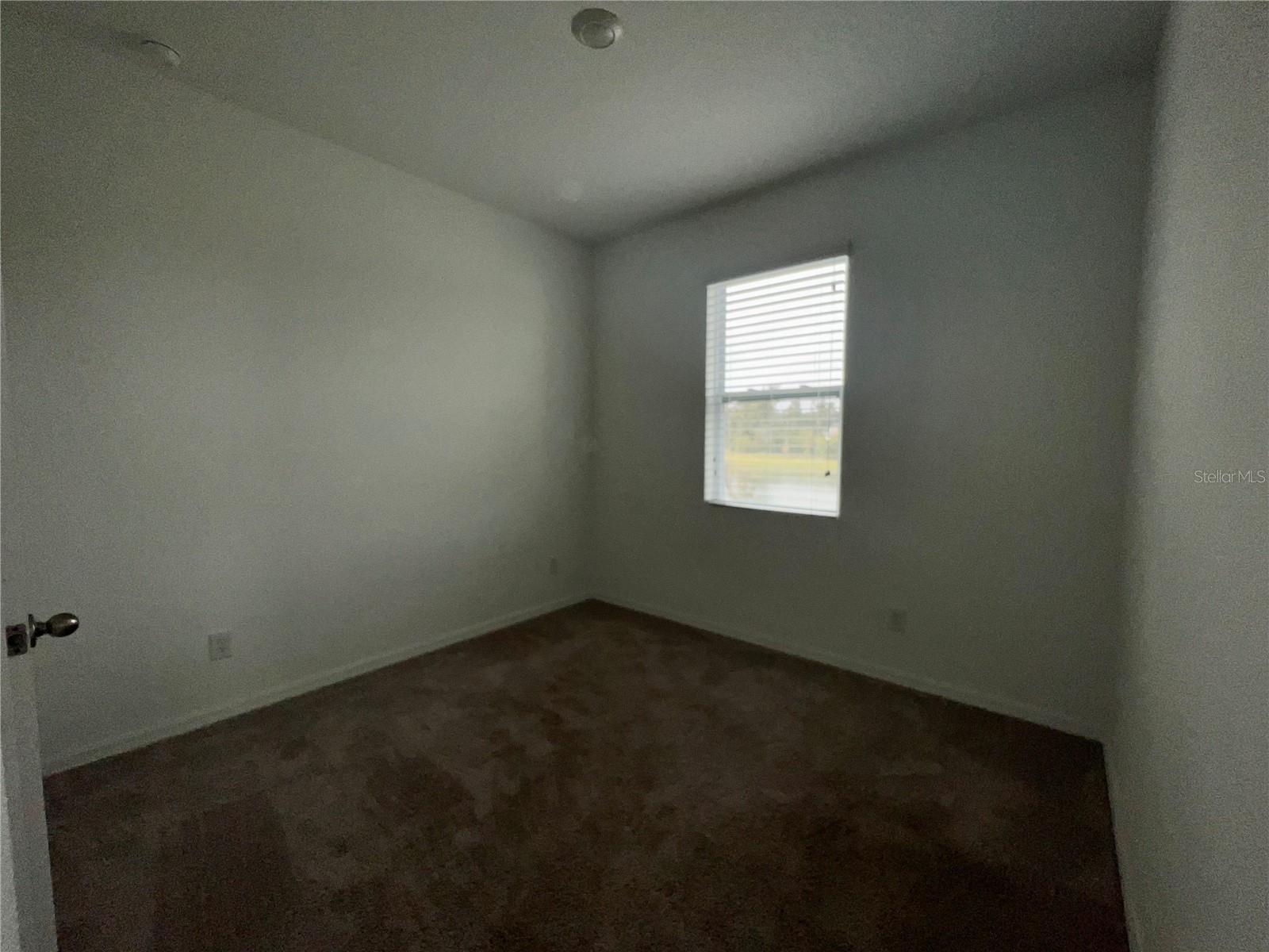 LINCOLN OAKS - Residential Lease