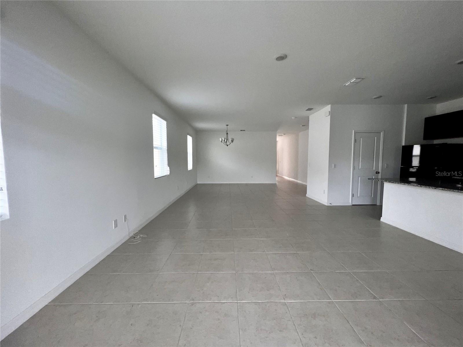 LINCOLN OAKS - Residential Lease