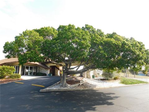 A home in PORT CHARLOTTE