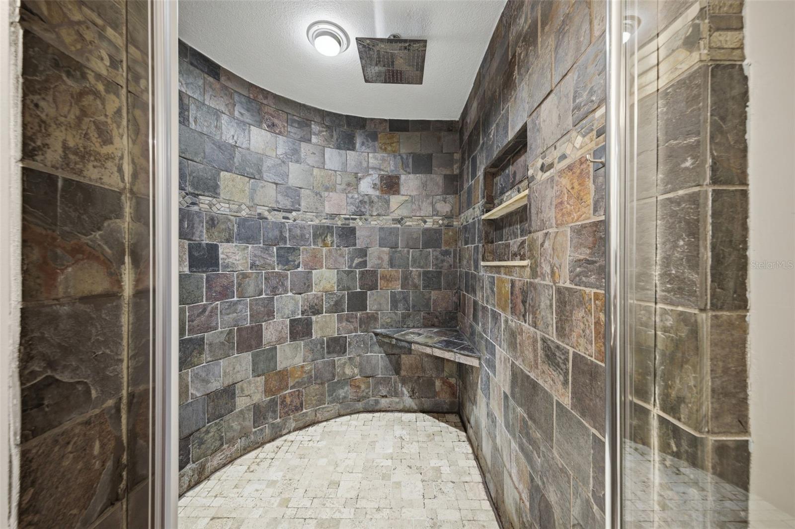 THE PINNACLE APTS A CONDO - Residential