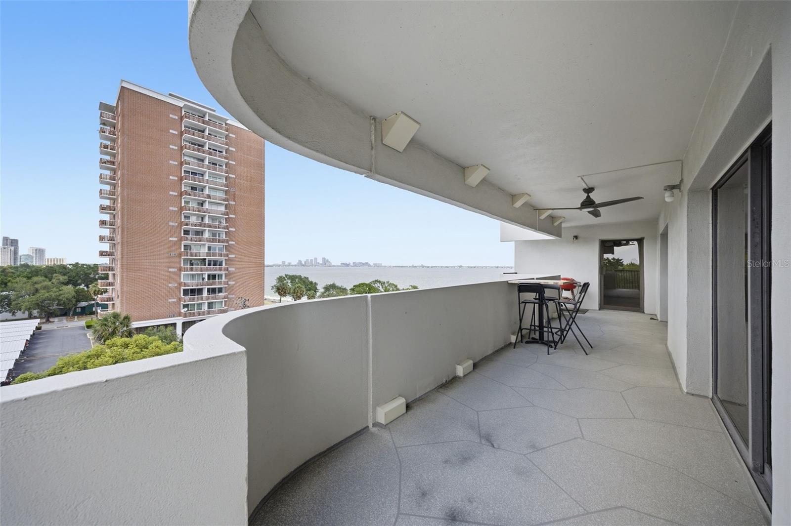 THE PINNACLE APTS A CONDO - Residential