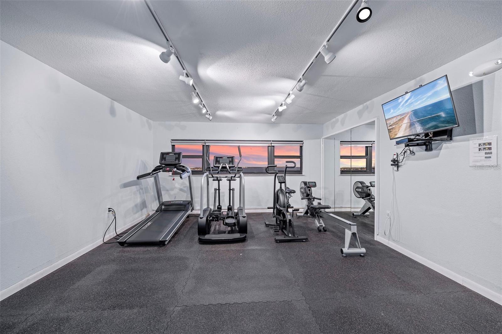 THE PINNACLE APTS A CONDO - Residential