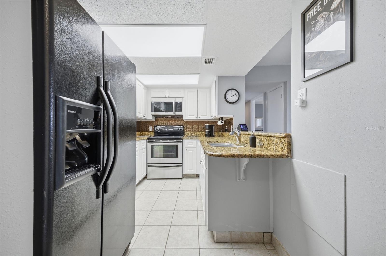 THE PINNACLE APTS A CONDO - Residential