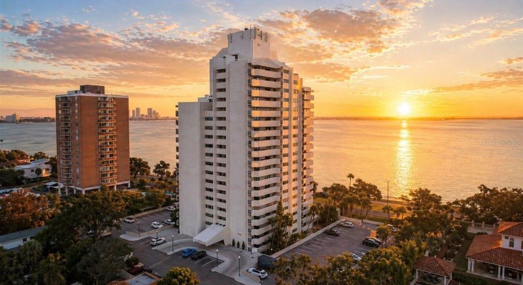 Photo of 4141 Bayshore Boulevard #606, Tampa, FL 33611 (MLS # TB8502316)