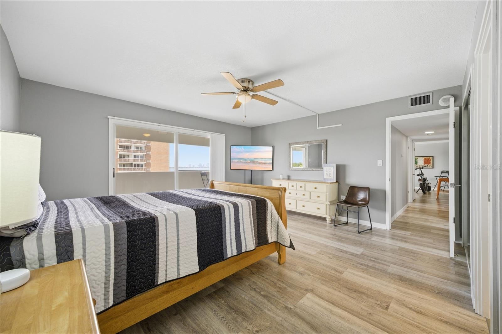 THE PINNACLE APTS A CONDO - Residential