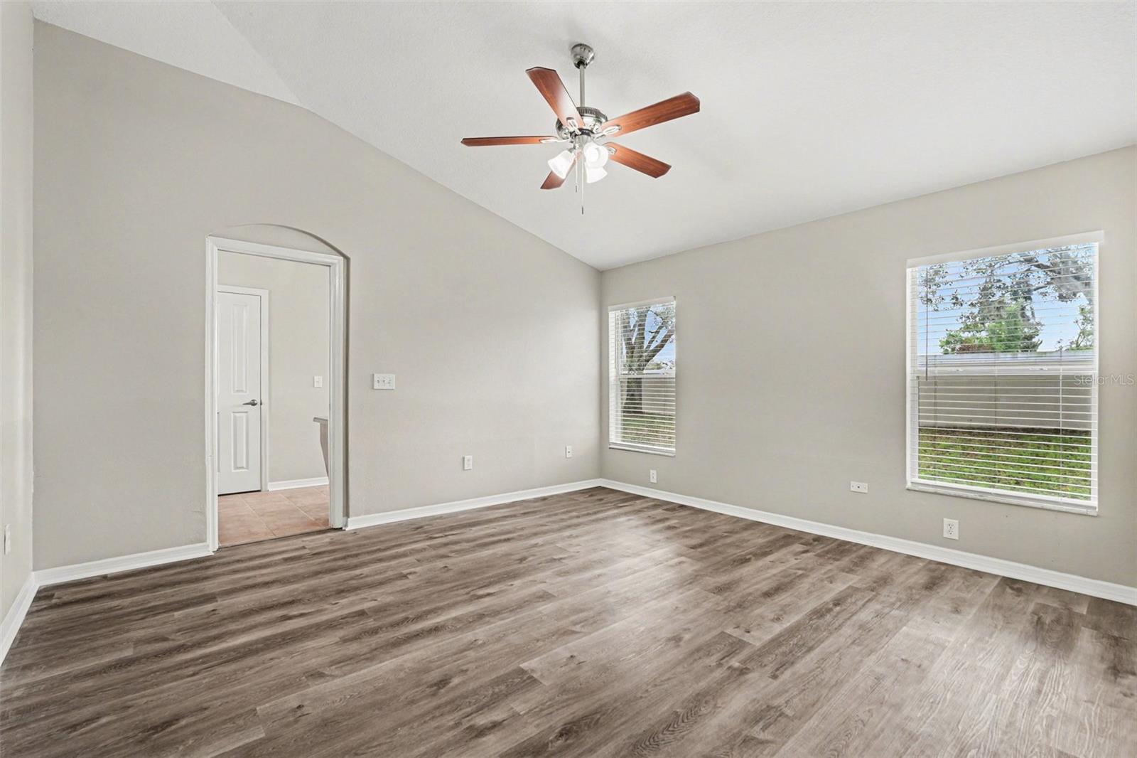 KINGSWAY PH 2 - Residential