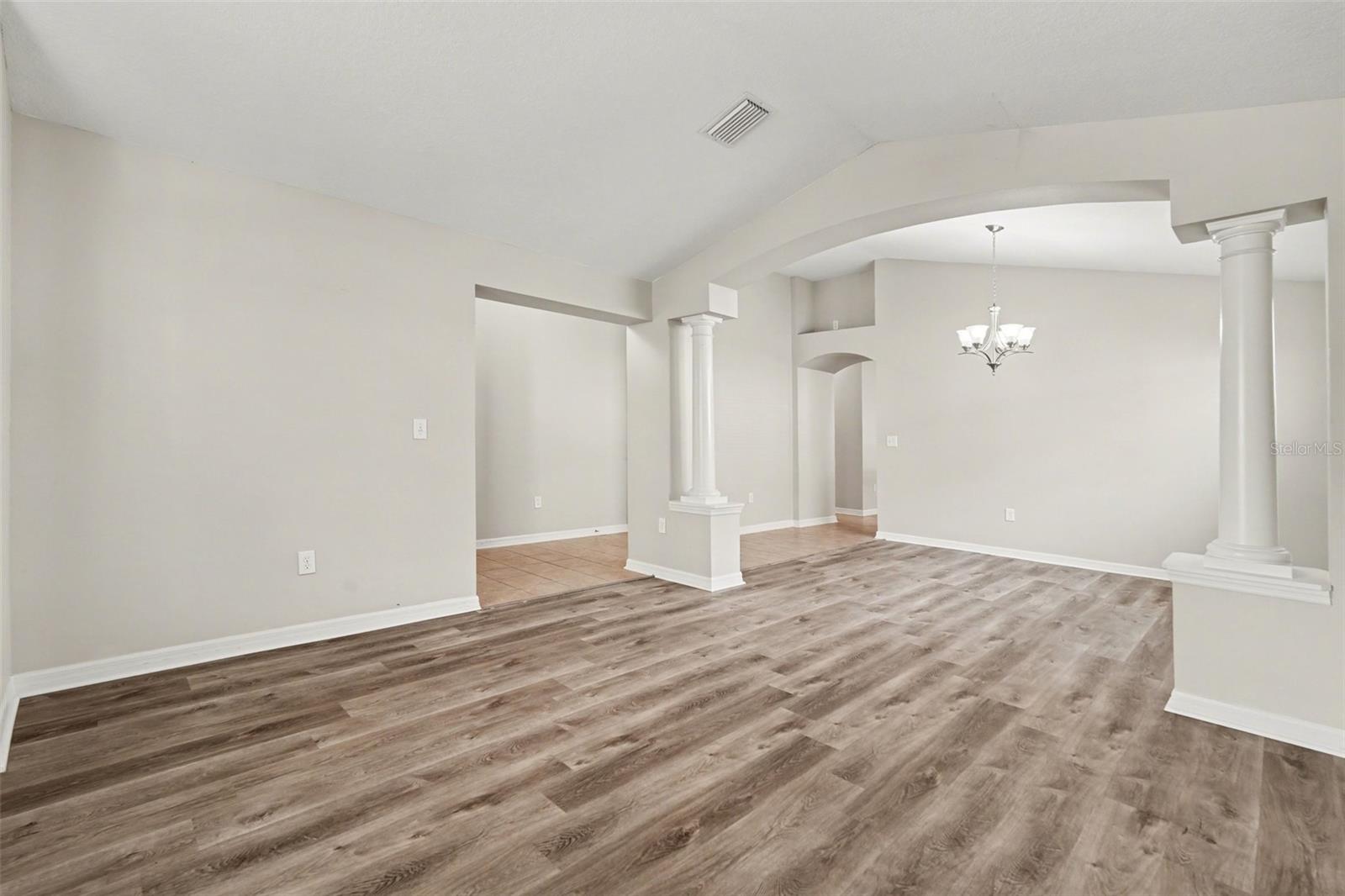 KINGSWAY PH 2 - Residential