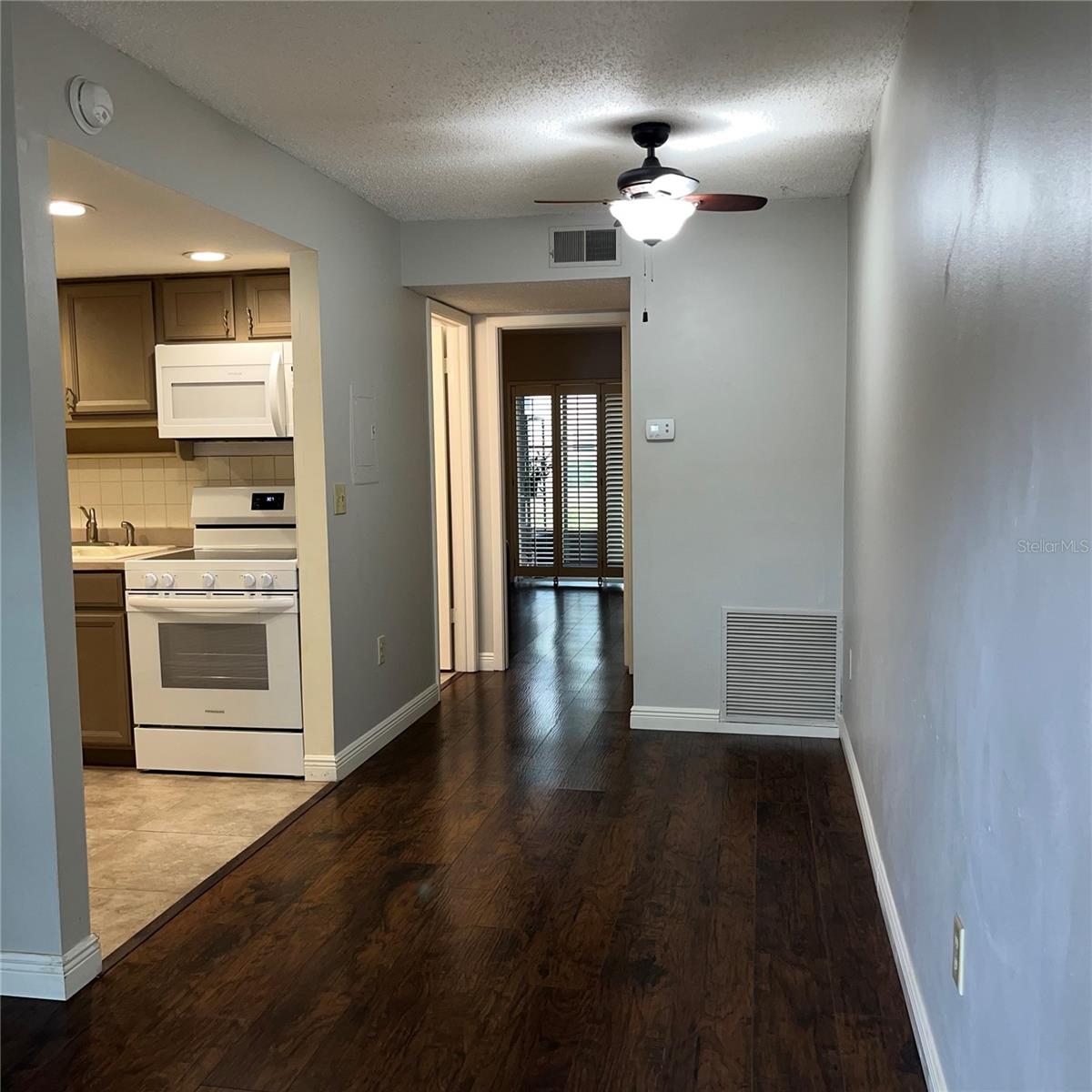 PATRICIAN OAKS - Residential