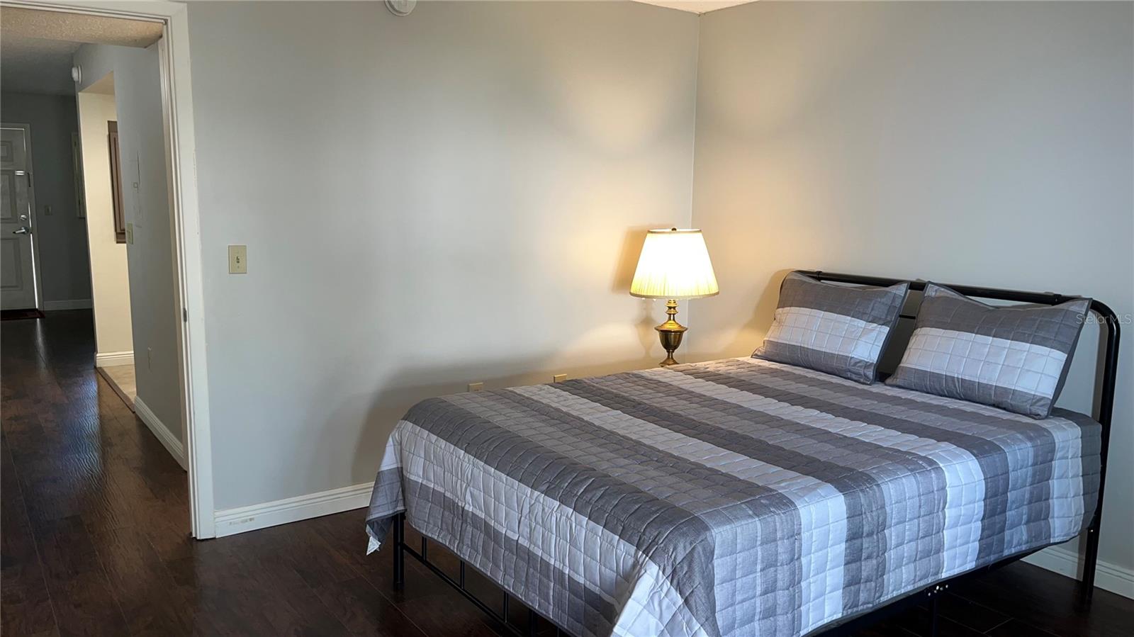 PATRICIAN OAKS - Residential