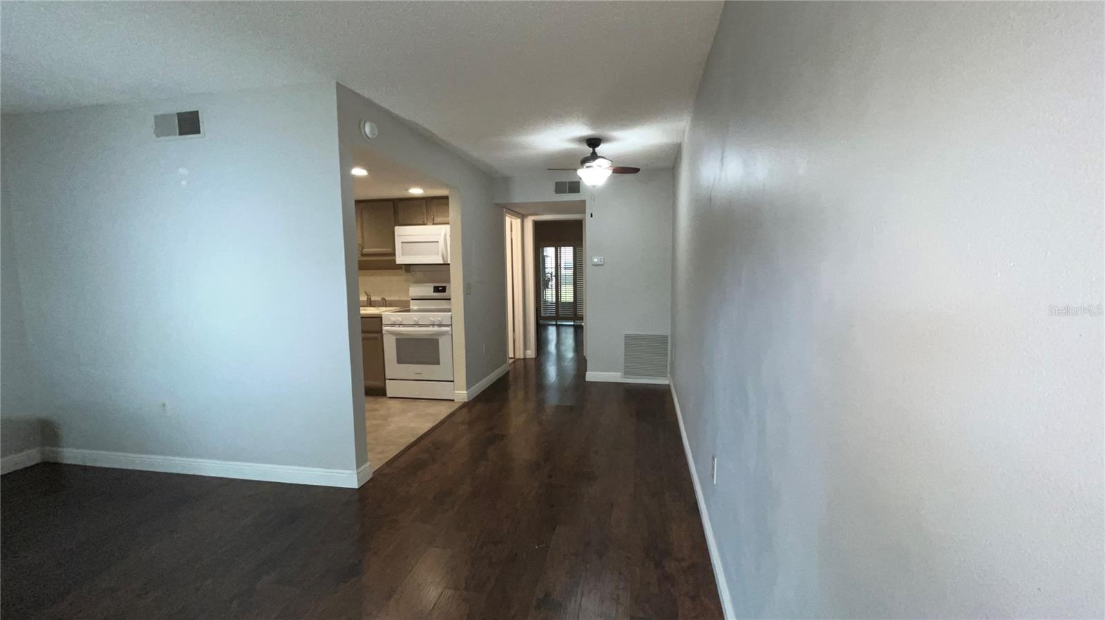 PATRICIAN OAKS - Residential