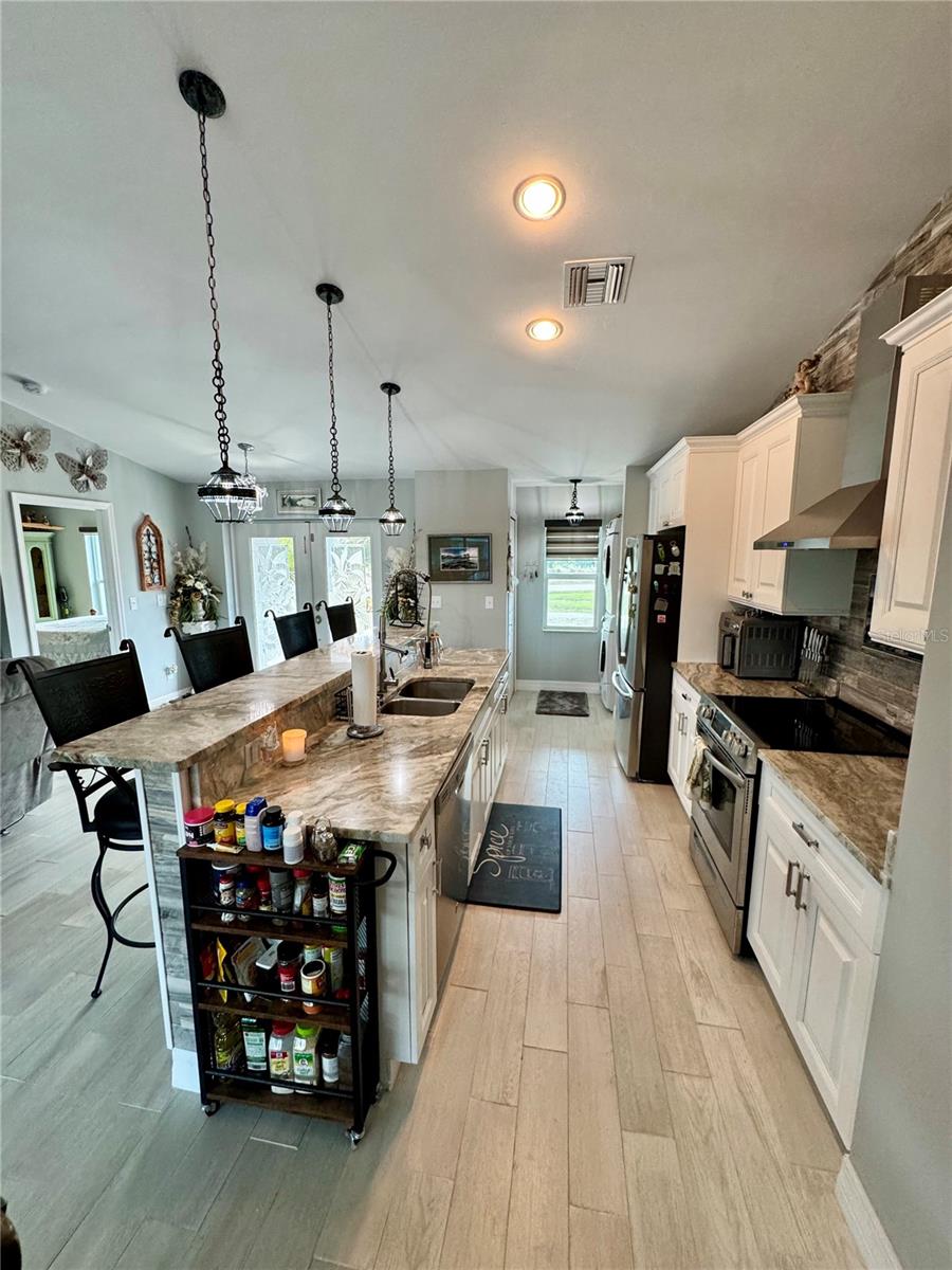 3714 GULFBREEZE LANE